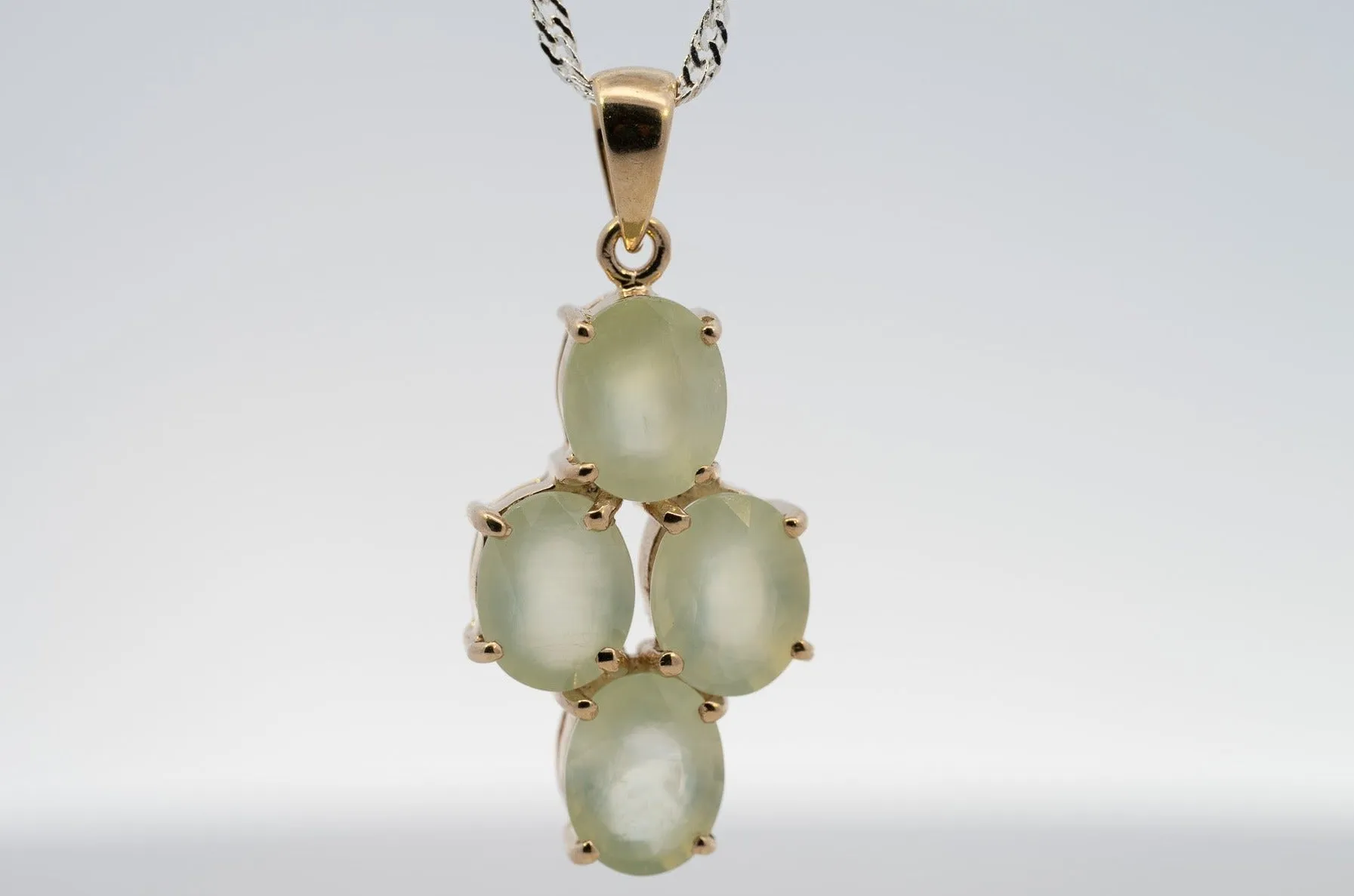 9ct Yellow Gold Quartz Pendant