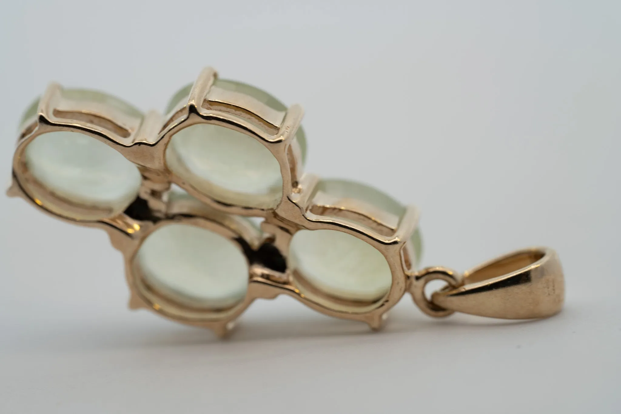 9ct Yellow Gold Quartz Pendant