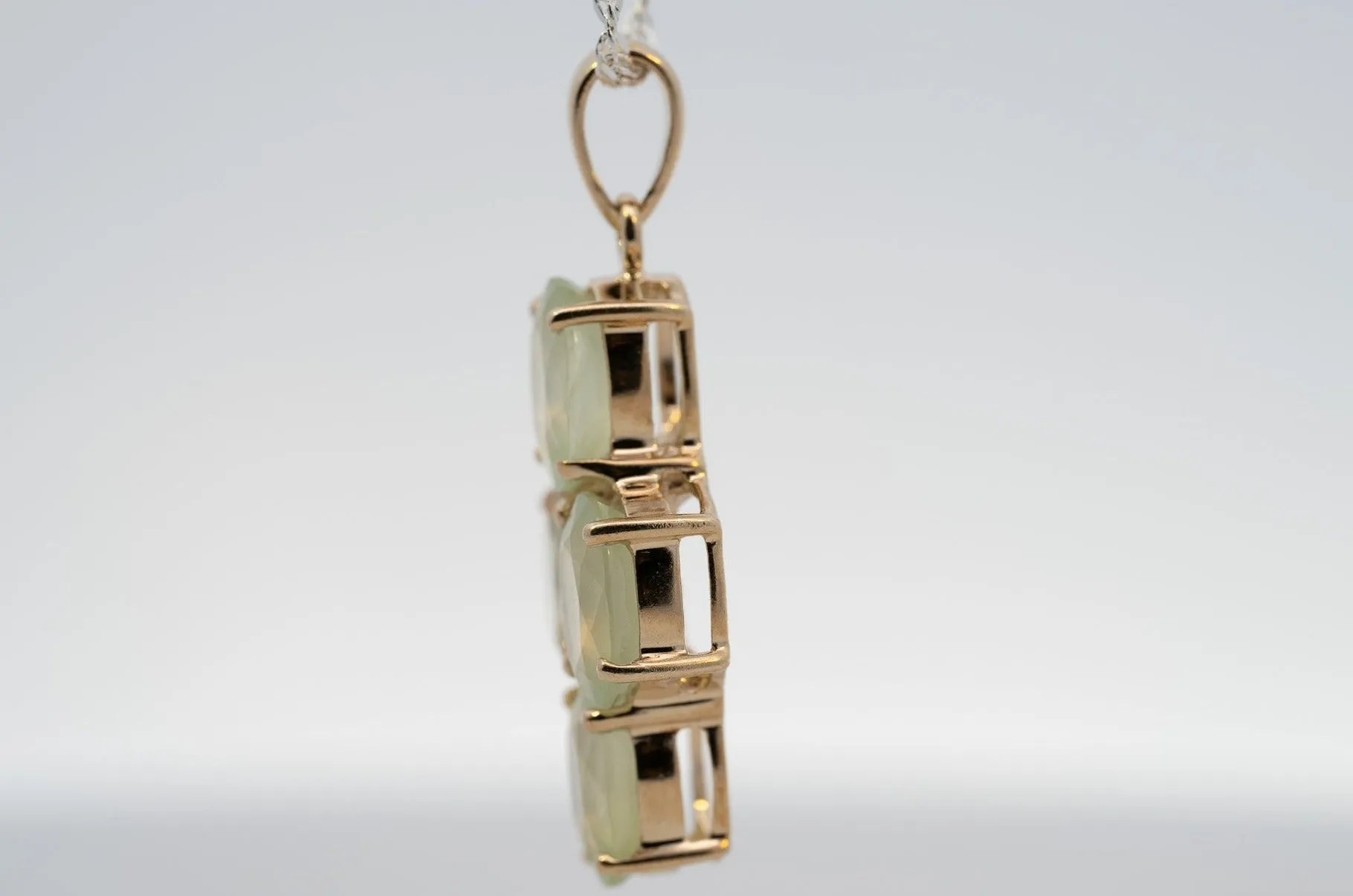 9ct Yellow Gold Quartz Pendant