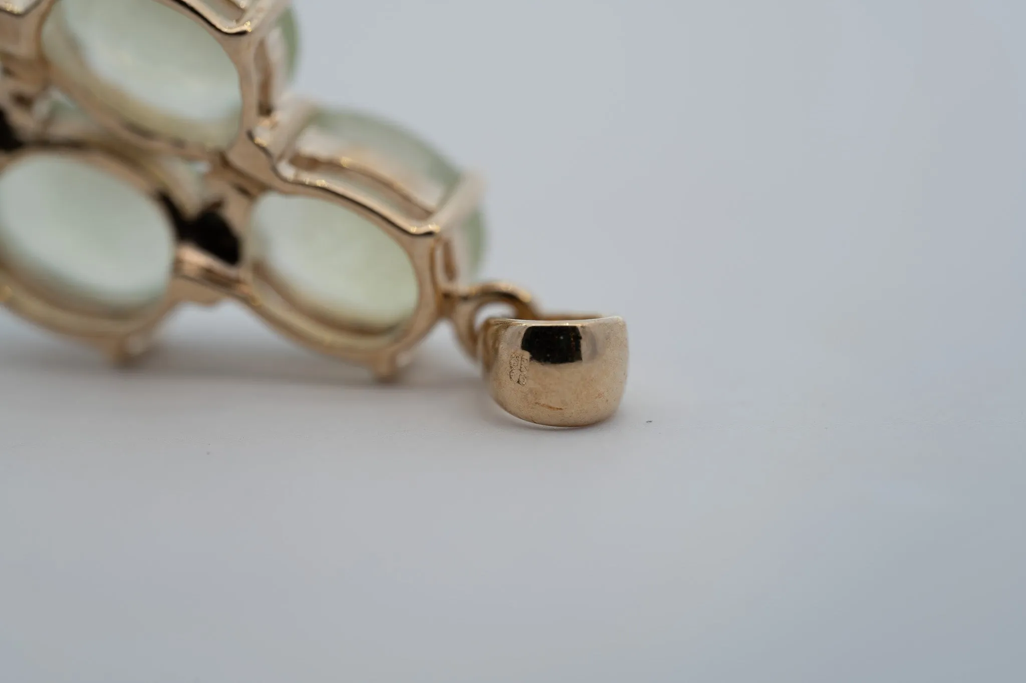 9ct Yellow Gold Quartz Pendant