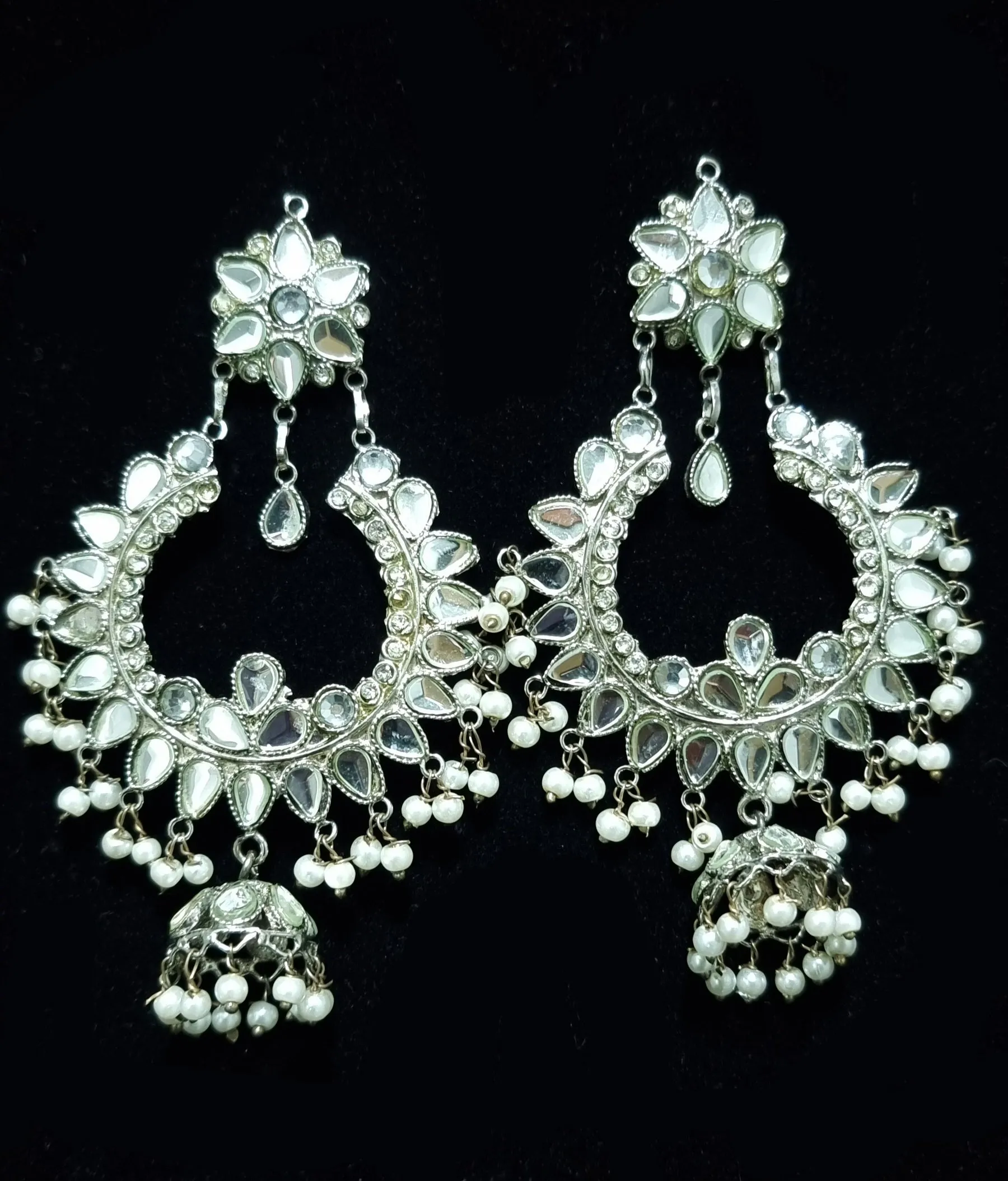 Oxidized Silver Kundan Balis.
